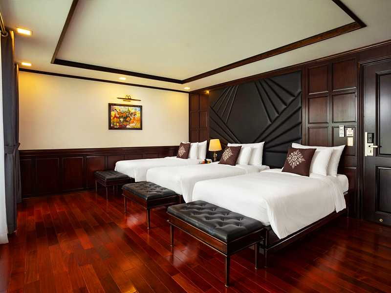 Queen Triple Suite - 3 Pax/ Cabin (Location: 2nd & 3rd Deck - Private Balcony)