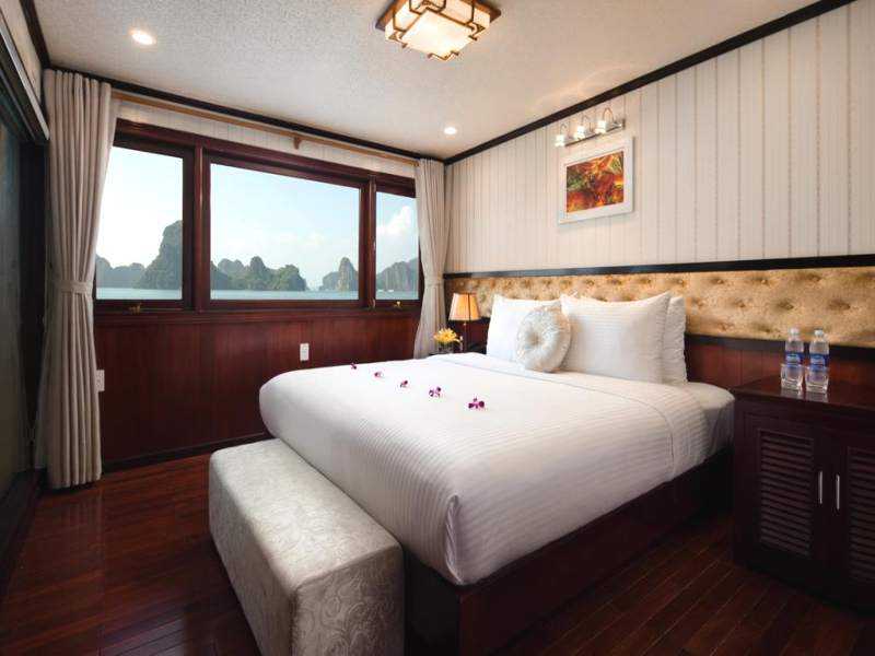 Deluxe Single Sea View - 1 Pax/ Cabin (Location: 1st Deck - Sea View)